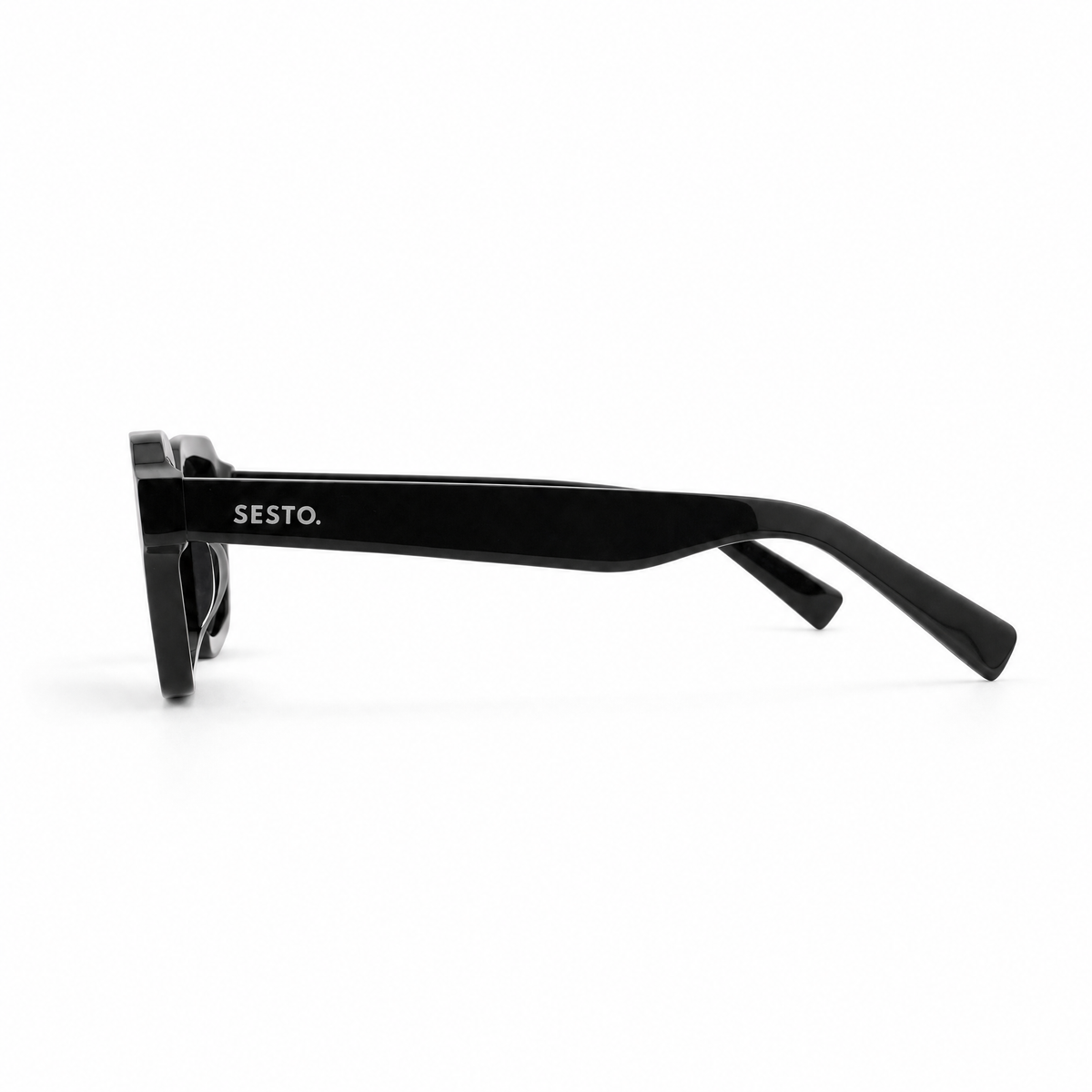 SESTO. SORA Sonnenbrille in Schwarz, Seitenansicht